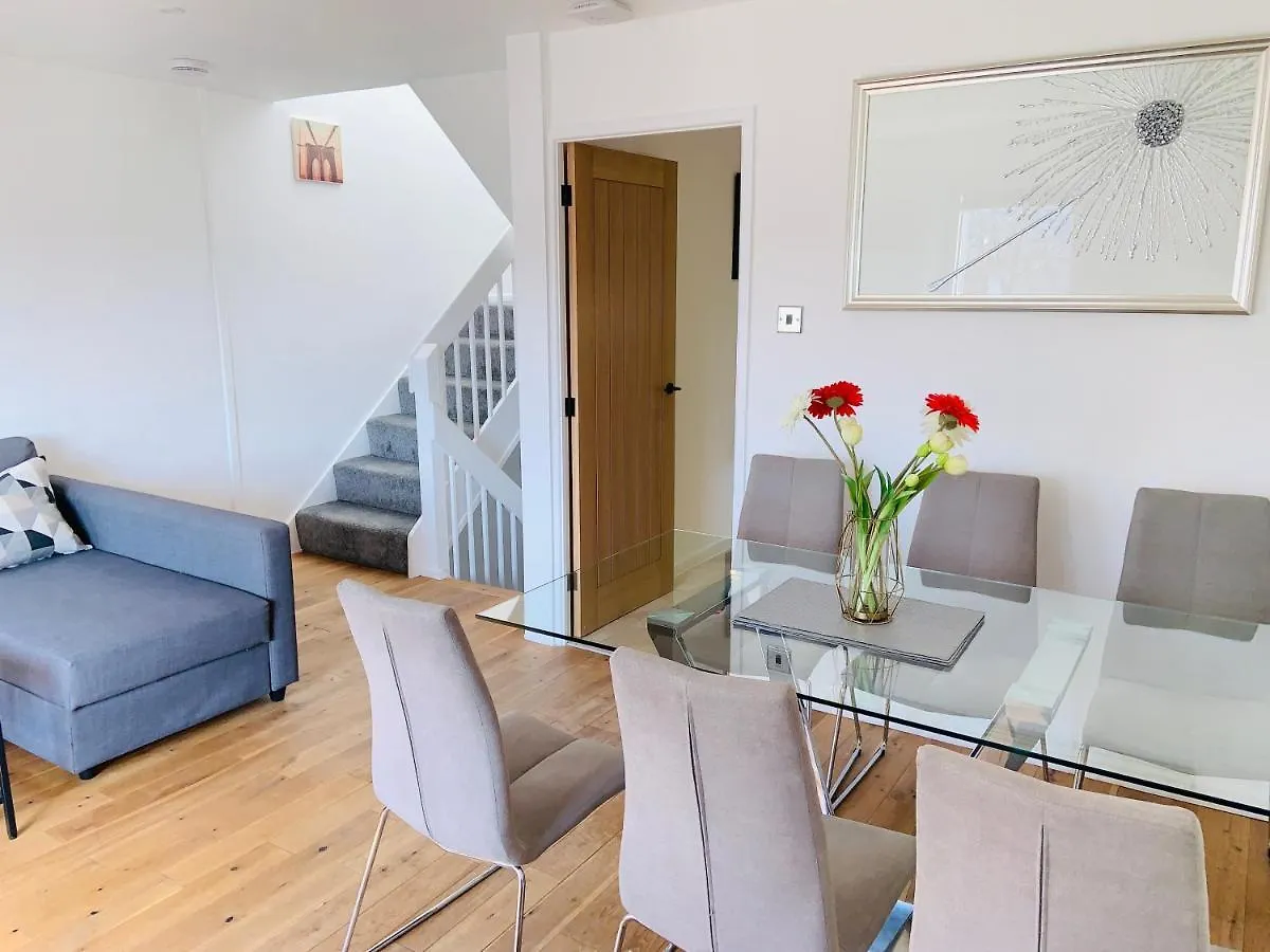 Hébergement de vacances Villa Exeter City Centre Entire House With Parking