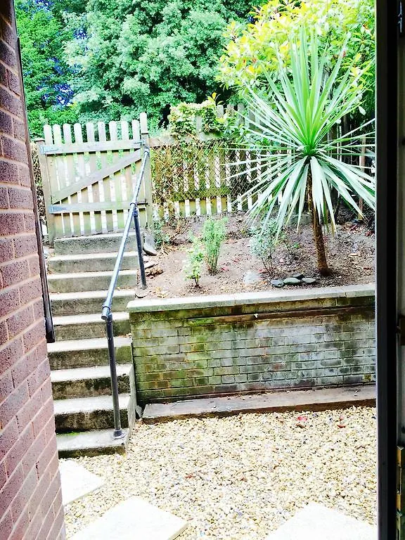 Hébergement de vacances Villa Exeter City Centre Entire House With Parking