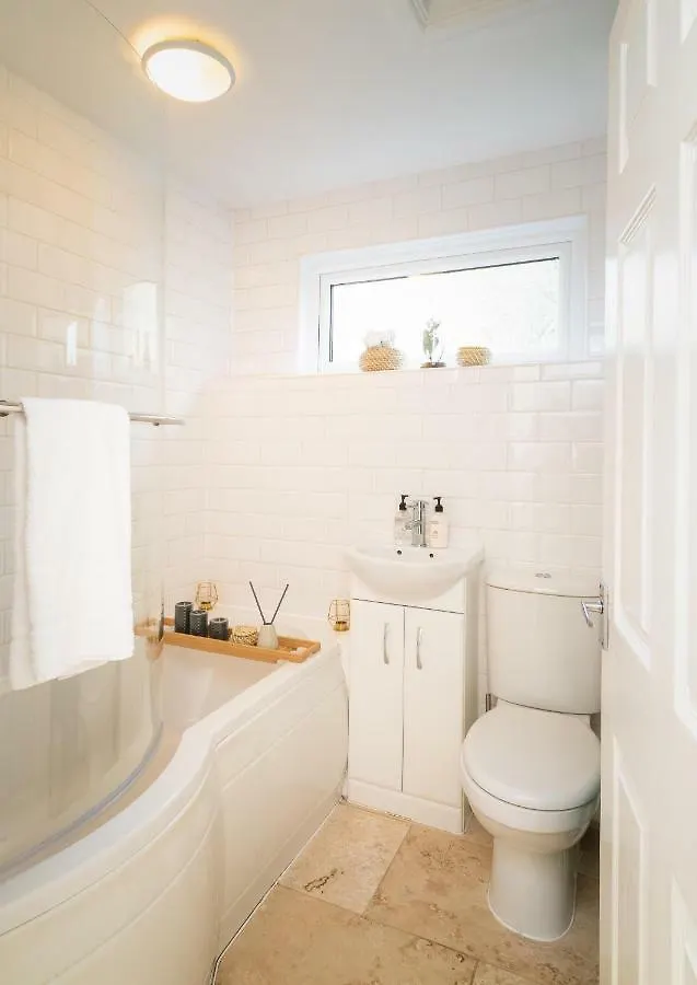 Villa Exeter City Centre Entire House With Parking Royaume-Uni